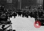 Standbild Wagenkolonne New York City United States USA, 1951, aus Sekunde 13 historischem Filmmaterial Videoclip 65675045123