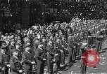 Standbild Wagenkolonne New York City United States USA, 1951, aus Sekunde 47 historischem Filmmaterial Videoclip 65675045123