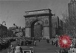 Standbild Wagenkolonne New York United States USA, 1951, aus Sekunde 3 historischem Filmmaterial Videoclip 65675045124
