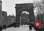 Standbild Wagenkolonne New York United States USA, 1951, aus Sekunde 15 historischem Filmmaterial Videoclip 65675045124