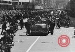 Standbild Wagenkolonne New York United States USA, 1951, aus Sekunde 44 historischem Filmmaterial Videoclip 65675045124