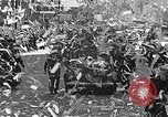 Standbild Wagenkolonne New York United States USA, 1951, aus Sekunde 53 historischem Filmmaterial Videoclip 65675045124