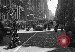 Standbild Wagenkolonne New York United States USA, 1951, aus Sekunde 59 historischem Filmmaterial Videoclip 65675045124