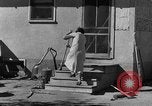 Immagine di La sovrapproduzione su American Plains conduce a vaschetta raccoglipolvere United States USA, 1936, secondo 34 filmato di repertorio 65675045148