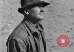 Immagine di La sovrapproduzione su American Plains conduce a vaschetta raccoglipolvere United States USA, 1936, secondo 60 filmato di repertorio 65675045148