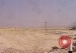 Immagine di Il cammello arabo piloti Bahrain, 1967, secondo 40 filmato di repertorio 65675045155