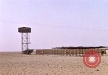 Immagine di Il cammello arabo piloti Bahrain, 1967, secondo 46 filmato di repertorio 65675045155