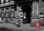 Standbild Studenten Heidelberg Deutschland, 1952, aus Sekunde 30 historischem Filmmaterial Videoclip 65675045166