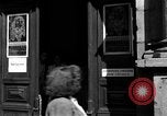 Standbild Studenten Heidelberg Deutschland, 1952, aus Sekunde 44 historischem Filmmaterial Videoclip 65675045166