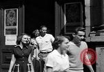 Standbild Studenten Heidelberg Deutschland, 1952, aus Sekunde 54 historischem Filmmaterial Videoclip 65675045166