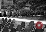 Standbild Studenten Heidelberg Deutschland, 1952, aus Sekunde 8 historischem Filmmaterial Videoclip 65675045167