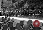 Standbild Studenten Heidelberg Deutschland, 1952, aus Sekunde 11 historischem Filmmaterial Videoclip 65675045167