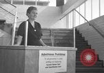 Standbild Vogelweh Wohngebiet Kaiserslautern Deutschland, 1955, aus Sekunde 18 historischem Filmmaterial Videoclip 65675045171