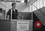 Standbild Vogelweh Wohngebiet Kaiserslautern Deutschland, 1955, aus Sekunde 22 historischem Filmmaterial Videoclip 65675045171