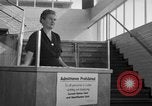 Standbild Vogelweh Wohngebiet Kaiserslautern Deutschland, 1955, aus Sekunde 24 historischem Filmmaterial Videoclip 65675045171