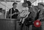 Standbild Vogelweh Wohngebiet Kaiserslautern Deutschland, 1955, aus Sekunde 29 historischem Filmmaterial Videoclip 65675045171
