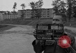 Standbild Vogelweh Wohngebiet Kaiserslautern Deutschland, 1955, aus Sekunde 48 historischem Filmmaterial Videoclip 65675045171
