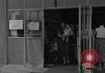 Image Vogelweh zone de logement Kaiserslautern Allemagne, 1955, de la seconde 7 séquences d'archives historiques vidéo 65675045173