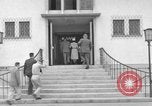 Image Vogelweh zone de logement Kaiserslautern Allemagne, 1955, de la seconde 6 séquences d'archives historiques vidéo 65675045174
