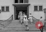 Image Vogelweh zone de logement Kaiserslautern Allemagne, 1955, de la seconde 29 séquences d'archives historiques vidéo 65675045174