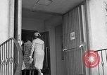 Image Vogelweh zone de logement Kaiserslautern Allemagne, 1955, de la seconde 41 séquences d'archives historiques vidéo 65675045174