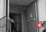 Image Vogelweh zone de logement Kaiserslautern Allemagne, 1955, de la seconde 52 séquences d'archives historiques vidéo 65675045174