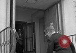 Image Vogelweh zone de logement Kaiserslautern Allemagne, 1955, de la seconde 53 séquences d'archives historiques vidéo 65675045174