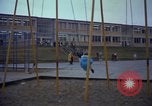 Image American Elementary School Kaiserslautern Allemagne, 1967, de la seconde 18 séquences d'archives historiques vidéo 65675045179