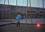 Image American Elementary School Kaiserslautern Allemagne, 1967, de la seconde 20 séquences d'archives historiques vidéo 65675045179