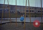 Image American Elementary School Kaiserslautern Allemagne, 1967, de la seconde 21 séquences d'archives historiques vidéo 65675045179