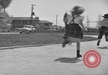 Immagine di Scuola americana Tokyo Giappone, 1952, secondo 60 filmato di repertorio 65675045193