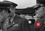 Immagine di Noi generali dell'Esercito arrivare Tokyo Giappone, 1951, secondo 28 filmato di repertorio 65675045194