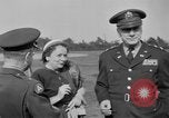 Immagine di Il maggiore generale George indietro Tokyo Giappone, 1951, secondo 18 filmato di repertorio 65675045195