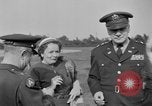 Immagine di Il maggiore generale George indietro Tokyo Giappone, 1951, secondo 19 filmato di repertorio 65675045195