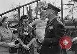 Immagine di Il maggiore generale George indietro Tokyo Giappone, 1951, secondo 29 filmato di repertorio 65675045195