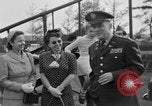 Immagine di Il maggiore generale George indietro Tokyo Giappone, 1951, secondo 30 filmato di repertorio 65675045195