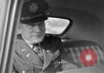 Immagine di Il maggiore generale George indietro Tokyo Giappone, 1951, secondo 53 filmato di repertorio 65675045195