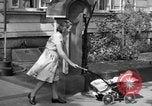 Image Vie de aux personnes à charge des militaires Bad Nauheim Allemagne, 1946, de la seconde 21 séquences d'archives historiques vidéo 65675045201