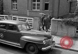 Image Vie de aux personnes à charge des militaires Bad Nauheim Allemagne, 1946, de la seconde 51 séquences d'archives historiques vidéo 65675045201