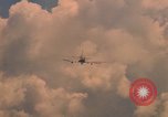 Immagine di United States Air Force A-1E Il Vietnam, 1965, secondo 27 filmato di repertorio 65675045208