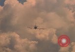 Immagine di United States Air Force A-1E Il Vietnam, 1965, secondo 28 filmato di repertorio 65675045208