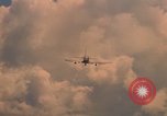 Immagine di United States Air Force A-1E Il Vietnam, 1965, secondo 31 filmato di repertorio 65675045208