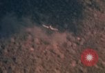 Immagine di United States Air Force A-1E Il Vietnam, 1965, secondo 42 filmato di repertorio 65675045208