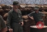 Immagine di United States Air Force personale Il Vietnam, 1965, secondo 27 filmato di repertorio 65675045220