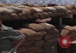 Immagine di United States Air Force personale Il Vietnam, 1965, secondo 30 filmato di repertorio 65675045220