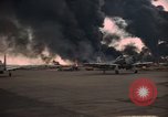 Immagine di Bien Hoa Air Base Il Vietnam, 1965, secondo 12 filmato di repertorio 65675045221