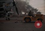 Immagine di Bien Hoa Air Base Il Vietnam, 1965, secondo 21 filmato di repertorio 65675045221