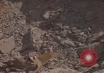 Immagine di Pulire la zona Il Vietnam, 1965, secondo 39 filmato di repertorio 65675045225