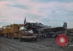 Immagine di Pulire la zona Il Vietnam, 1965, secondo 8 filmato di repertorio 65675045226