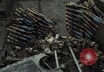 Immagine di Pulire la zona Il Vietnam, 1965, secondo 56 filmato di repertorio 65675045226